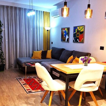Central Luxury Apartment Tirana Buitenkant foto