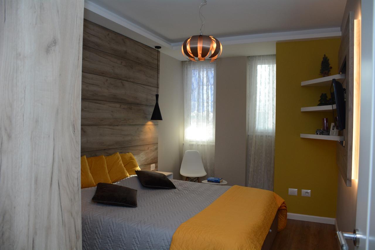 Central Luxury Apartment Tirana Buitenkant foto